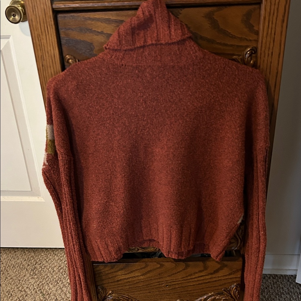 Geometric Patterned Rust Sweater - Picture 3 of 3